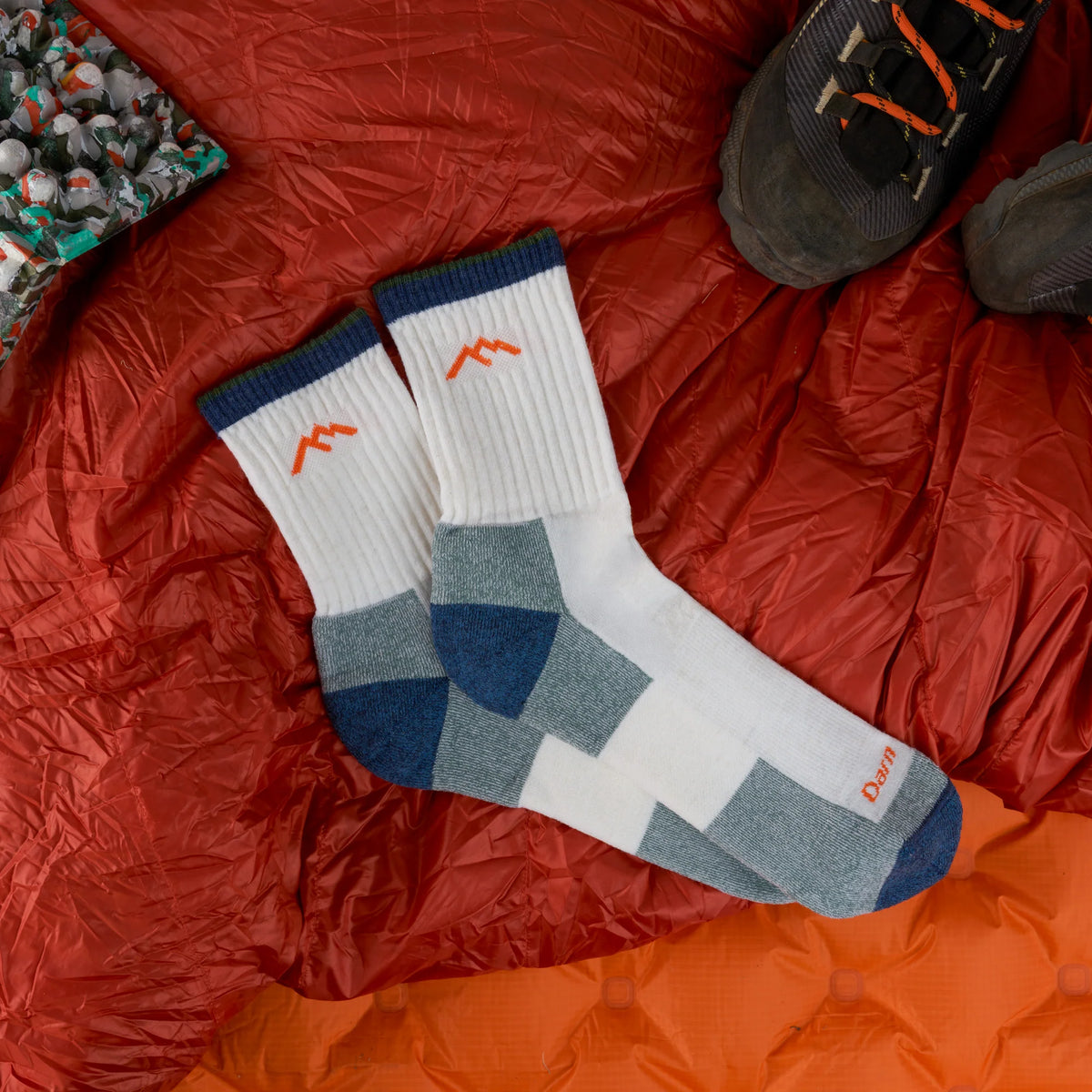 Unisex Limited Edition Hiker Micro Crew Midweight Hiking Sock